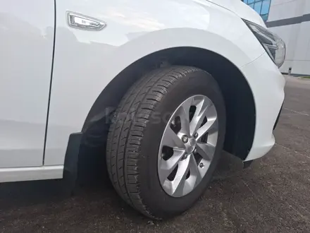 Chevrolet Onix 2023 года за 5 390 000 тг. в Астана – фото 14