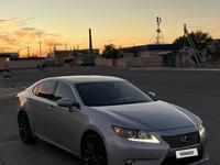 Lexus ES 300h 2013 годаfor9 000 000 тг. в Жанаозен