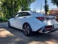 Hyundai Elantra 2024 года за 9 200 000 тг. в Алматы – фото 2