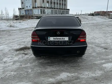 Mercedes-Benz C 240 2000 года за 3 000 000 тг. в Кокшетау – фото 6