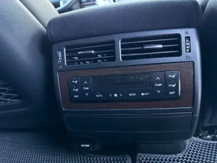 Toyota Land Cruiser 2018 года за 36 500 000 тг. в Астана – фото 18