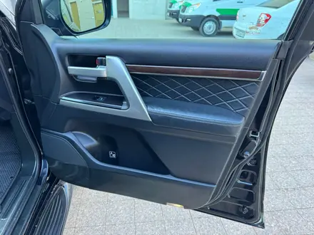Toyota Land Cruiser 2018 года за 36 500 000 тг. в Астана – фото 22