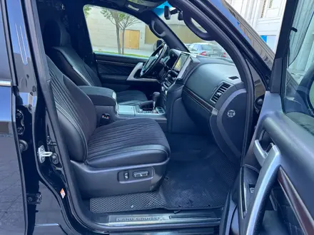 Toyota Land Cruiser 2018 года за 36 500 000 тг. в Астана – фото 23