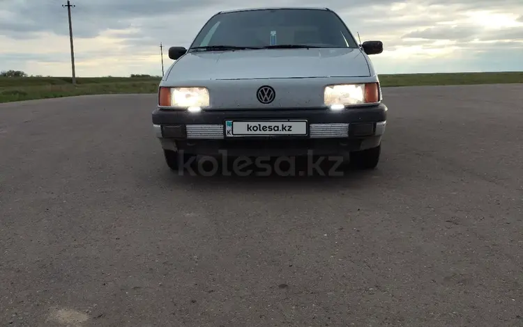 Volkswagen Passat 1988 годаүшін1 000 000 тг. в Иртышск