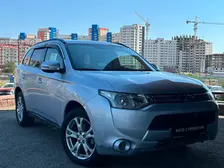 Mitsubishi Outlander, 2012