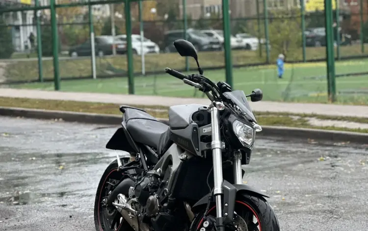 Yamaha  MT-09 (FZ-09) 2014 годаfor3 850 000 тг. в Алматы