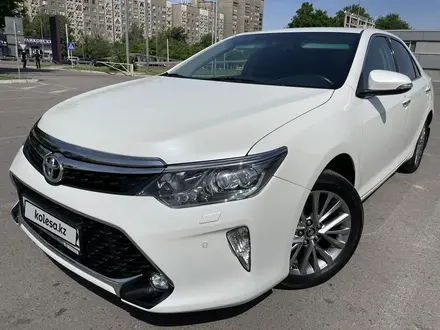 Toyota Camry 2017 года за 13 800 000 тг. в Алматы – фото 15