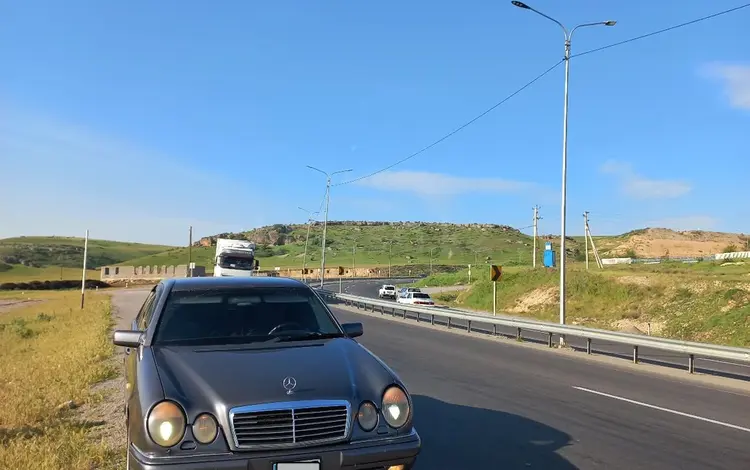 Mercedes-Benz E 280 1996 года за 2 000 000 тг. в Кызылорда