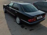 Mercedes-Benz E 280 1996 года за 2 150 000 тг. в Алматы – фото 2