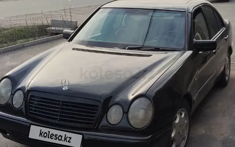 Mercedes-Benz E 280 1996 года за 2 150 000 тг. в Алматы