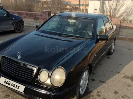Mercedes-Benz E 280 1996 года за 2 150 000 тг. в Алматы – фото 7