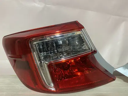 Задний фонарь (на крыло) — Toyota Camry 50 2012 — USA за 20 000 тг. в Алматы – фото 2