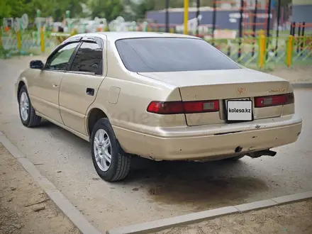 Toyota Camry 1997 года за 2 500 000 тг. в Кызылорда – фото 2