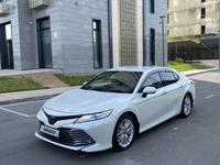 Toyota Camry 2020 года за 14 850 000 тг. в Шымкент