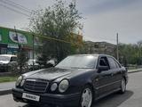 Mercedes-Benz E 280 1995 года за 2 650 000 тг. в Алматы – фото 2