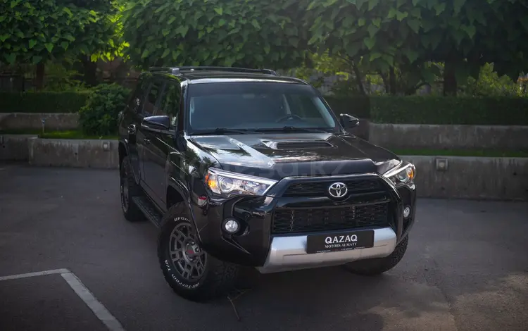 Toyota 4Runner 2018 года за 23 000 000 тг. в Алматы