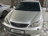 Toyota Camry 2004 годаfor7 500 000 тг. в Шымкент – фото 3