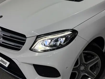 Mercedes-Benz GLE 400 2015 года за 22 000 000 тг. в Алматы – фото 2