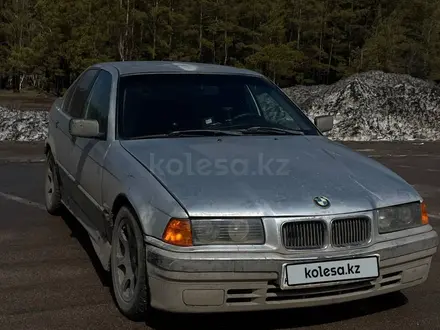 BMW 320 1992 года за 2 000 000 тг. в Астана – фото 2