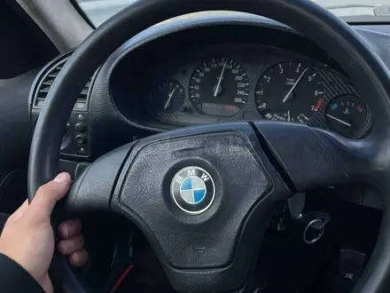 BMW 320 1992 года за 2 000 000 тг. в Астана – фото 7