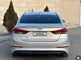 Hyundai Elantra 2016 годаfor5 000 000 тг. в Актау – фото 3