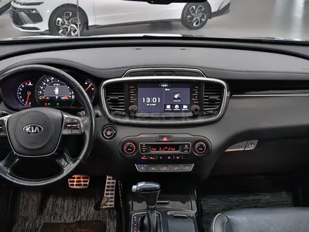 Kia Sorento 2019 года за 13 390 000 тг. в Алматы – фото 9