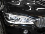 Стекло Фар Бмв Х5 Ф15/BMW X5 F15 за 25 000 тг. в Астана – фото 2