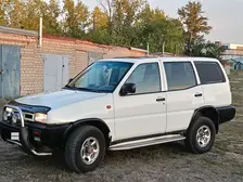 Nissan Terrano, 1995