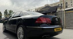 Volkswagen Phaeton 2010 года за 15 890 000 тг. в Алматы – фото 3