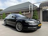 Volkswagen Phaeton 2010 года за 15 890 000 тг. в Алматы