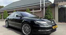 Volkswagen Phaeton 2010 года за 15 890 000 тг. в Алматы