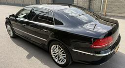 Volkswagen Phaeton 2010 года за 15 890 000 тг. в Алматы – фото 4
