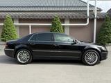 Volkswagen Phaeton 2010 года за 15 890 000 тг. в Алматы – фото 5