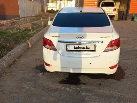 Hyundai Accent 2012 года за 5 100 000 тг. в Жезказган – фото 2