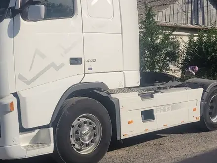 Volvo  FH 2011 года за 22 000 000 тг. в Шымкент – фото 3