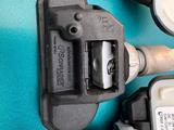 Датчики давления в шинах TPMS Schrader для Mercedes-Benz (433 MHz) за 69 999 тг. в Алматы