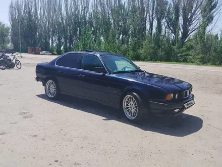 BMW 530 1994 года за 2 000 000 тг. в Алматы – фото 2