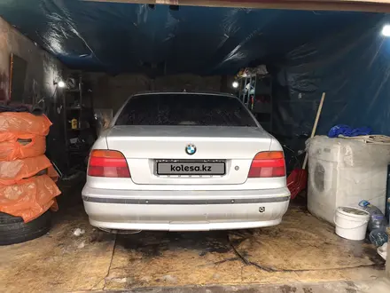 BMW 525 2000 года за 424 281 тг. в Талдыкорган