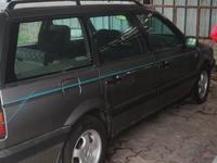 Volkswagen Passat 1992 годаүшін2 150 000 тг. в Алматы