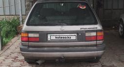 Volkswagen Passat 1992 годаүшін2 150 000 тг. в Алматы – фото 2