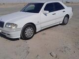 Mercedes-Benz C 200 2000 годаfor3 600 000 тг. в Актау