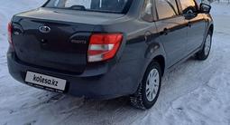ВАЗ (Lada) Granta 2190 2015 года за 2 950 000 тг. в Усть-Каменогорск – фото 2