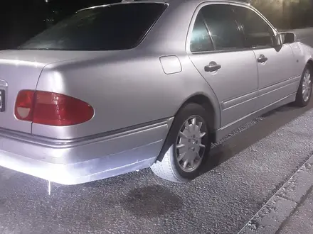 Mercedes-Benz E 280 1998 года за 1 750 000 тг. в Алматы – фото 6