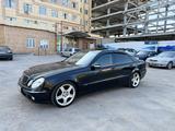 Mercedes-Benz E 320 2002 годаүшін5 300 000 тг. в Алматы – фото 3