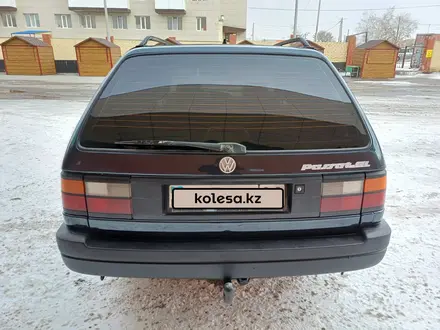 Volkswagen Passat 1991 года за 1 800 000 тг. в Караганда – фото 5