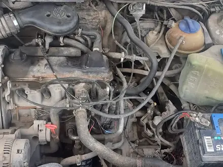 Volkswagen Passat 1995 года за 1 000 000 тг. в Караганда – фото 9