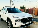 Hyundai Santa Fe 2022 годаүшін15 400 000 тг. в Атырау – фото 3