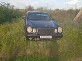 Mercedes-Benz E 230 1998 годаүшін2 500 000 тг. в Уральск – фото 3