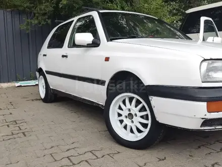 Volkswagen Golf 1992 года за 1 100 000 тг. в Уральск