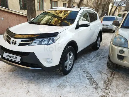 Toyota RAV4 2014 года за 10 250 000 тг. в Караганда